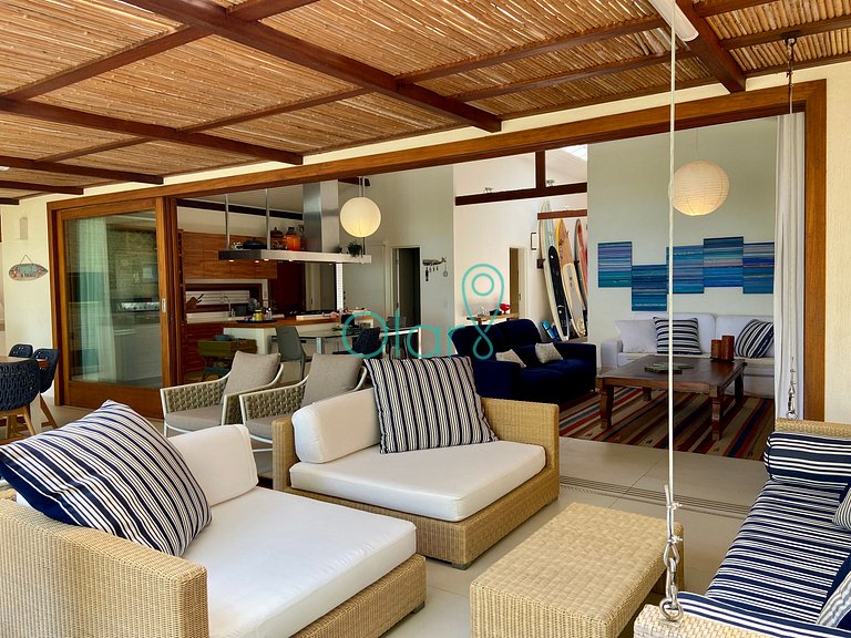 Casa fora de condomínio, pé na areia, para até 9 pessoas