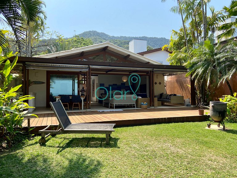 Casa fora de condomínio, pé na areia, para até 9 pessoas