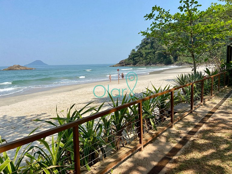 Casa fora de condomínio, pé na areia, para até 9 pessoas