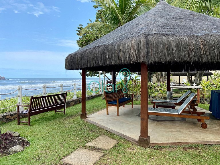 Casa em condomínio com apoio de praia e 4 suítes em Juquehy