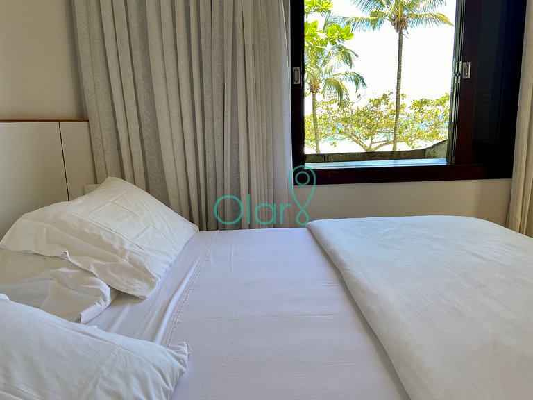 Casa em condomínio com 5 suítes, pé-na-areia, em Juquehy