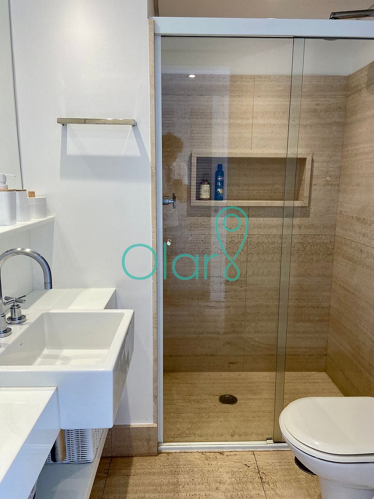 Casa em condomínio com 5 suítes, pé-na-areia, em Juquehy