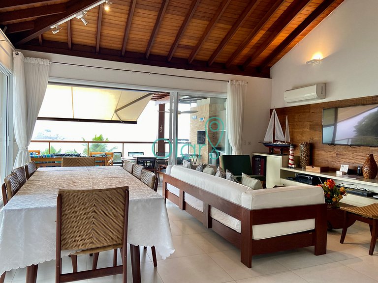 Casa Pé na Areia no Canto Direito de Juquehy com 5 Suítes e