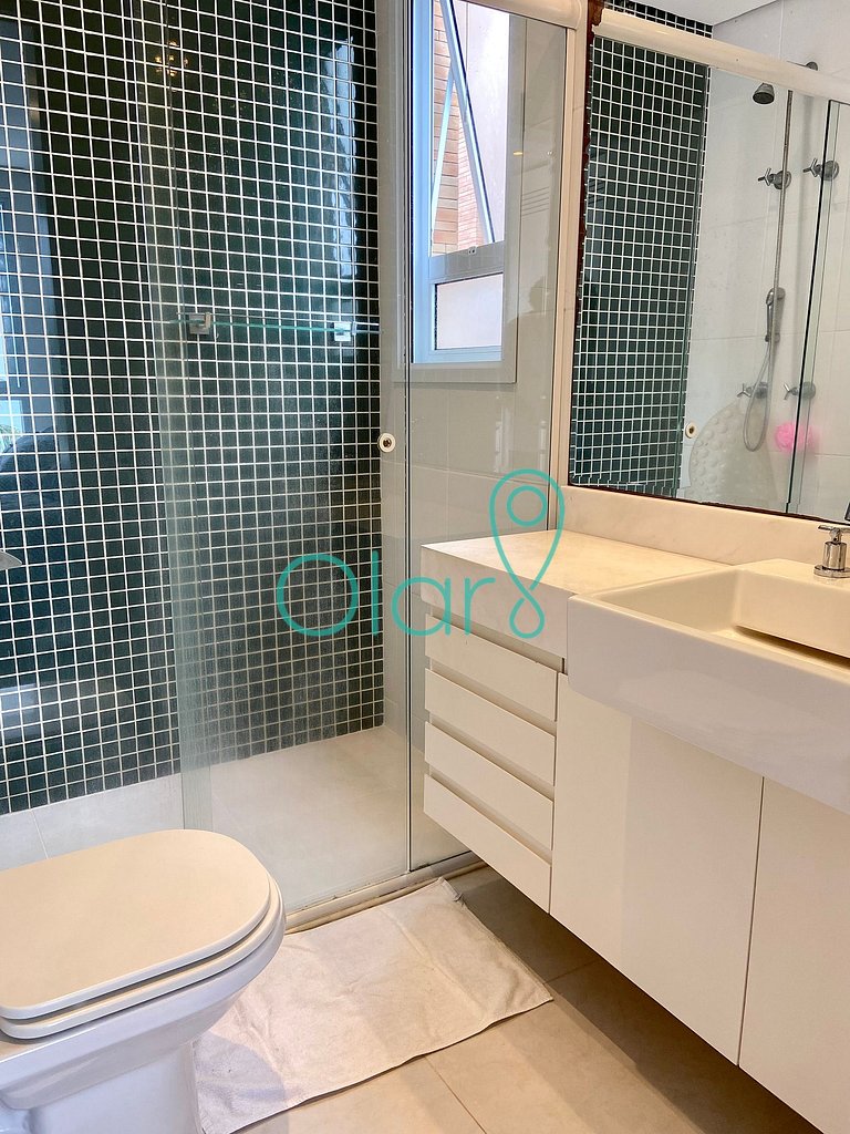 Casa de condomínio com 5 suítes à beira mar com vista panorâ