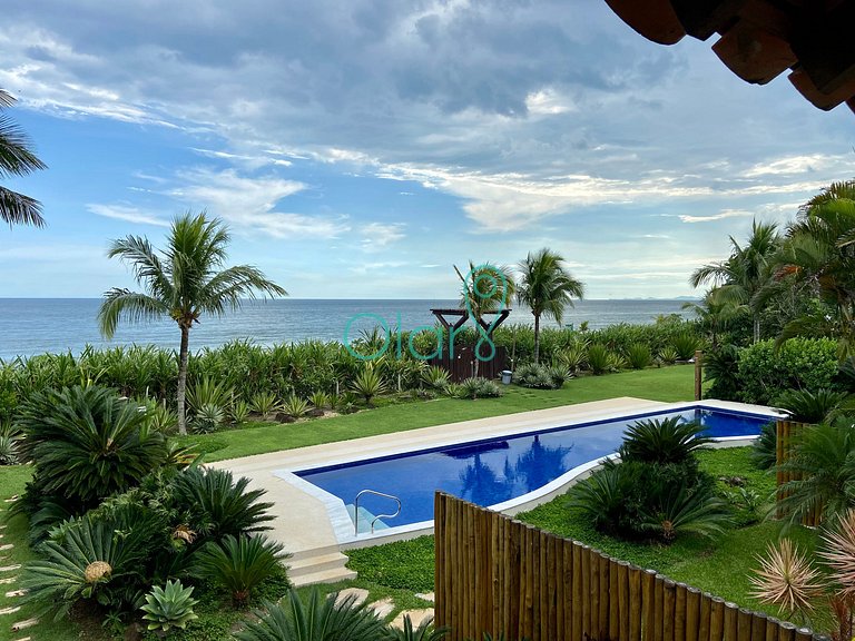 Casa Pé na Areia com 6 Suítes em Condomínio na Barra do Una