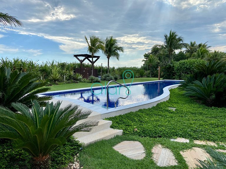 Casa Pé na Areia com 6 Suítes em Condomínio na Barra do Una