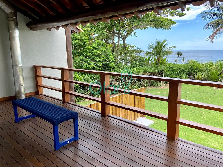 Casa Pé na Areia com 6 Suítes em Condomínio na Barra do Una