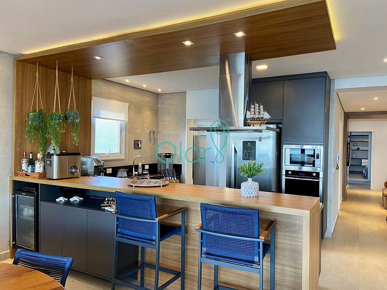 Casa em condomínio pé na areia, piscina privativa, com 4 suí