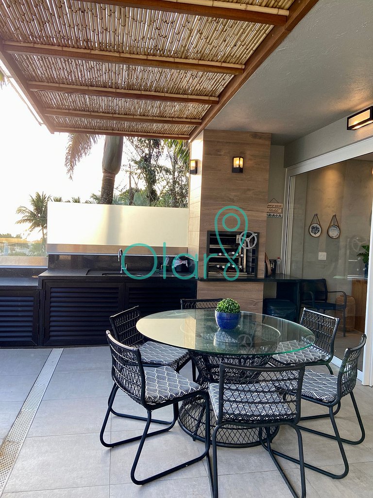 Casa em condomínio pé na areia, piscina privativa, com 4 suí