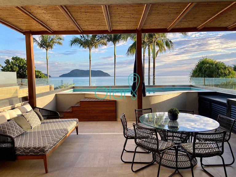 Casa em condomínio pé na areia, piscina privativa, com 4 suí