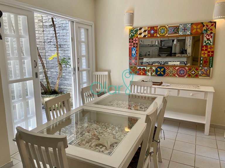 Casa em condomínio com apoio de praia e 4 suítes em Juquehy