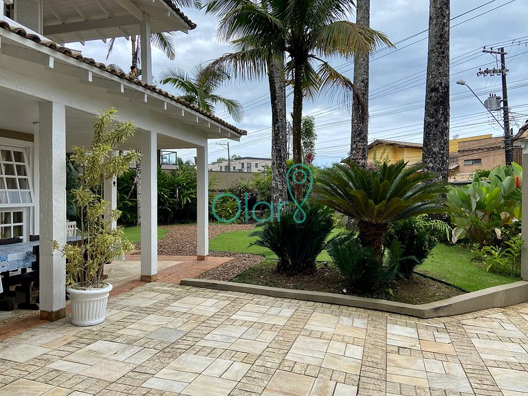 Casa Fora de Condomínio com 7 Quartos e Piscina Privativa de