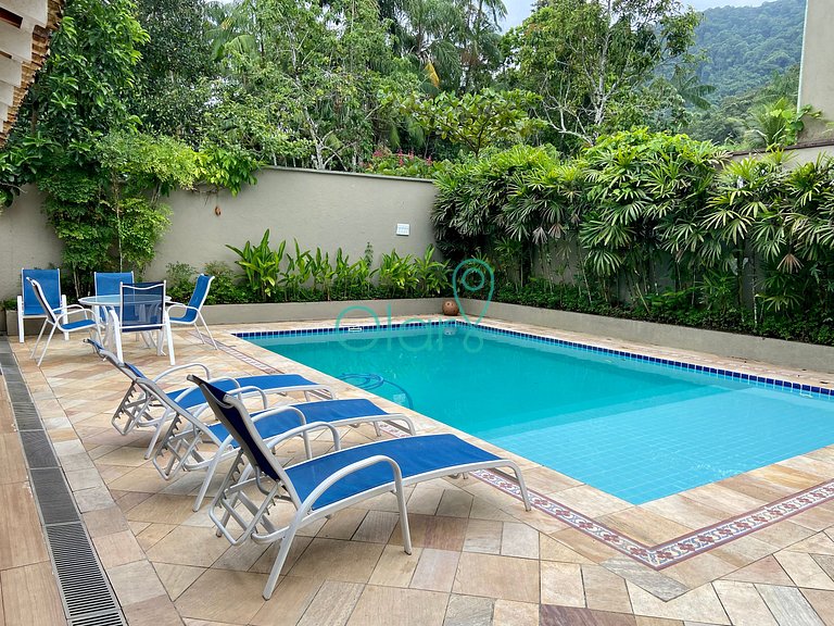 Casa Fora de Condomínio com 7 Quartos e Piscina Privativa de
