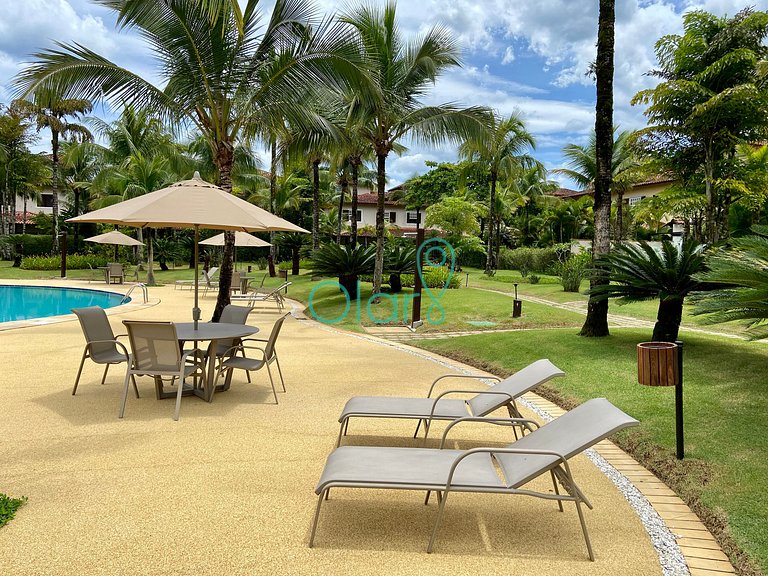 Casa de Condomínio Impecável de Frente para a Praia da Balei