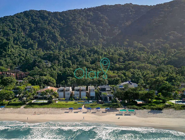 Casa pé na areia em condomínio com 4 suítes e piscina privat