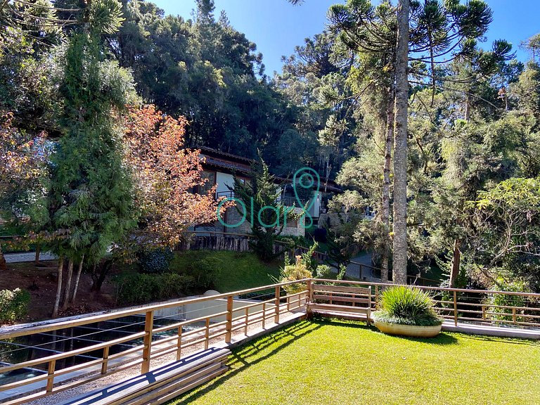 Casa Espetacular em Cond. com Piscina Aquecida