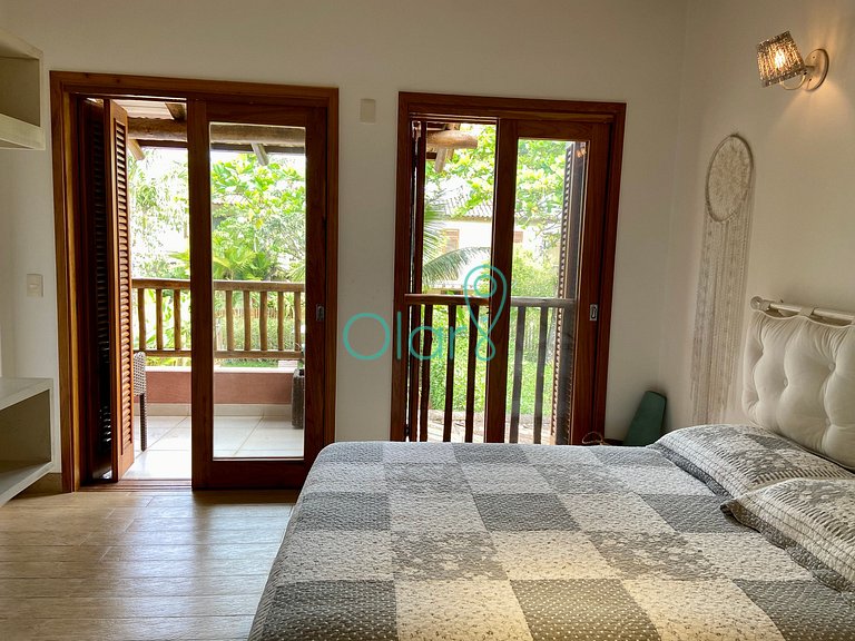 Casa pé na areia em condomínio com 4 suítes na Barra do Una