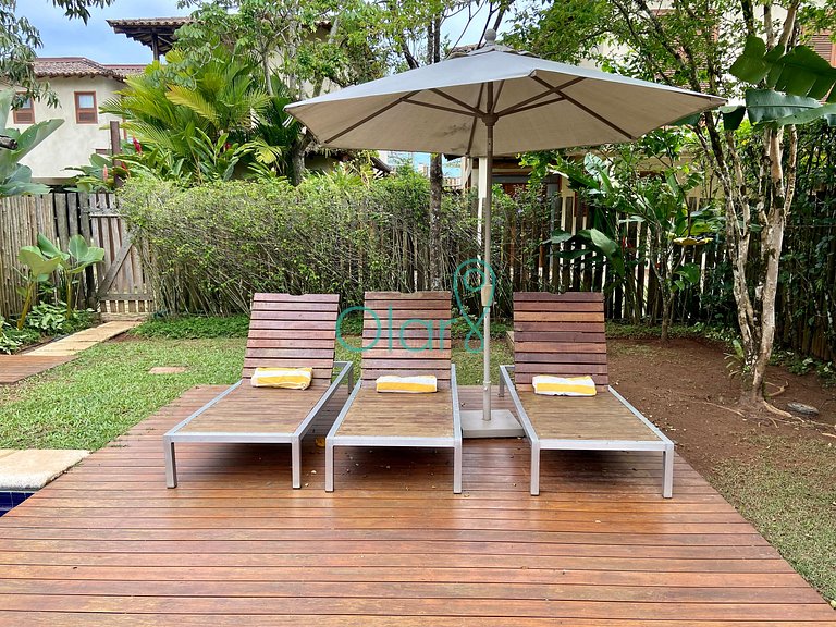 Casa pé na areia em condomínio com 4 suítes na Barra do Una