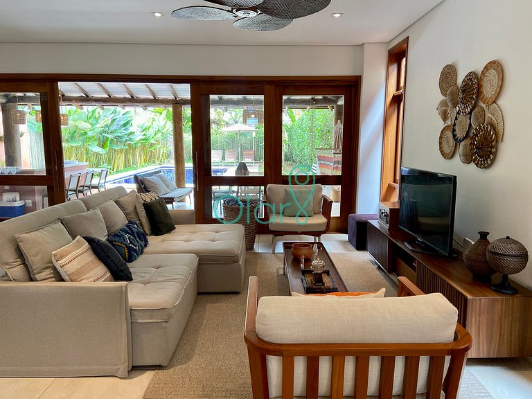 Casa pé na areia em condomínio com 4 suítes na Barra do Una