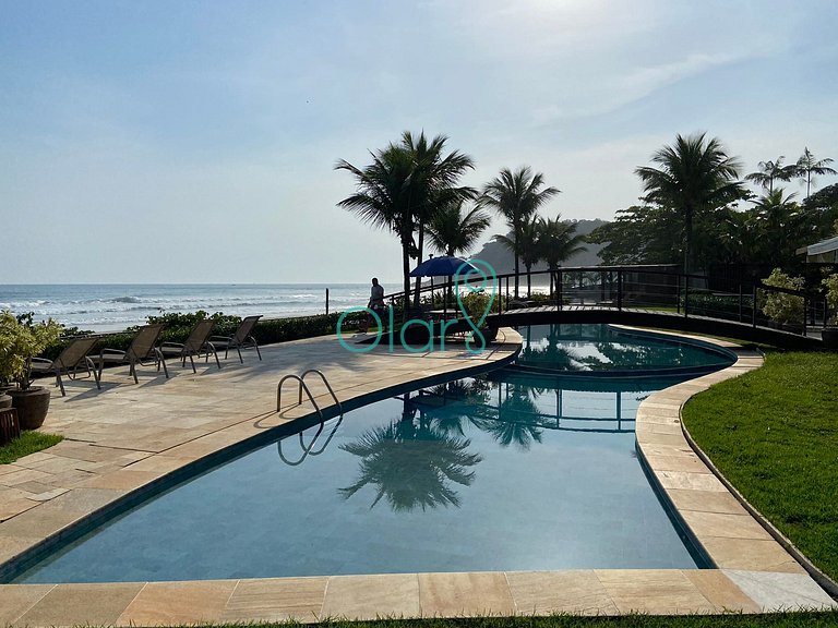 Casa Pé na Areia no Canto Direito de Juquehy com 5 Suítes e