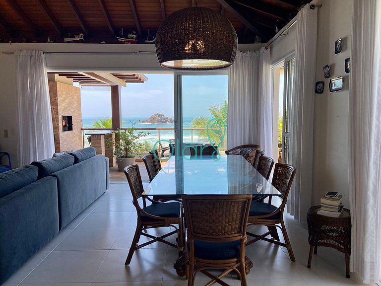 Casa de condomínio com 4 suítes à beira mar com vista panorâ