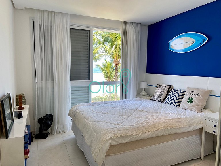 Casa de condomínio com 4 suítes à beira mar com vista panorâ