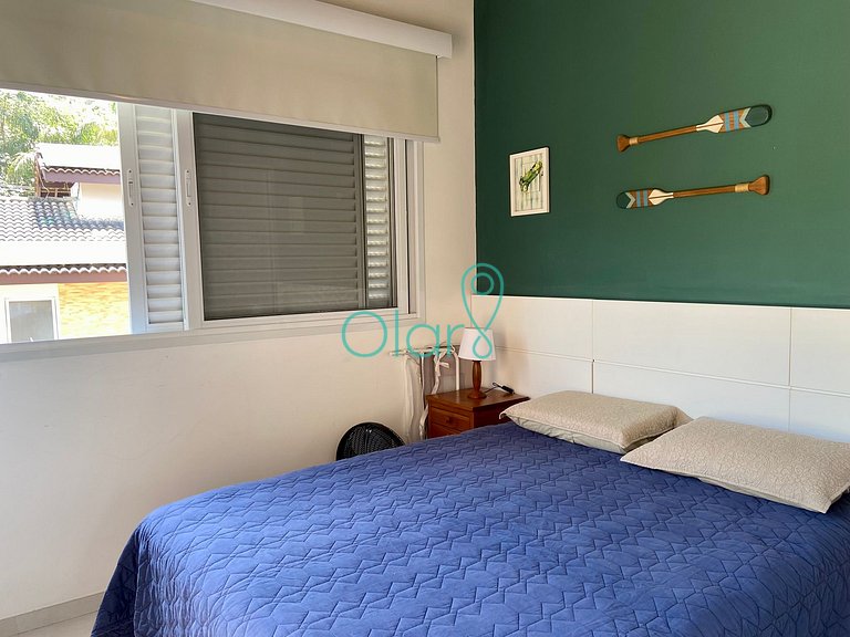 Casa de condomínio com 4 suítes à beira mar com vista panorâ