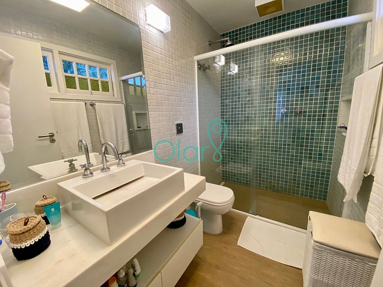 Casa Muito Bem Decorada e Equipada em Frente ao Badauê em Ju